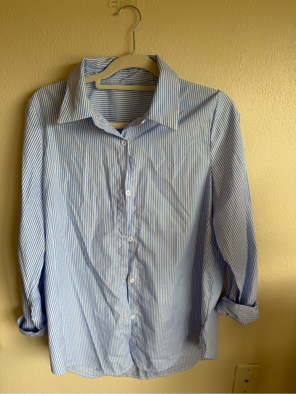 Classic Light Blue Stripe Men's Button-Up Shirt